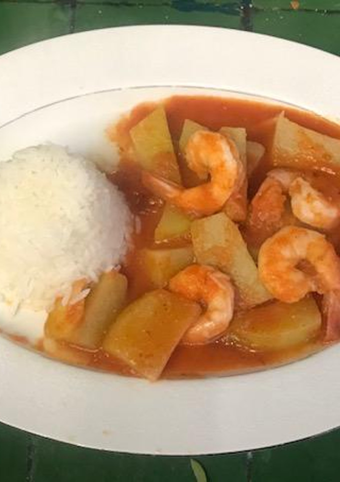 Una foto de Camarones con chayotes y chipotle ©