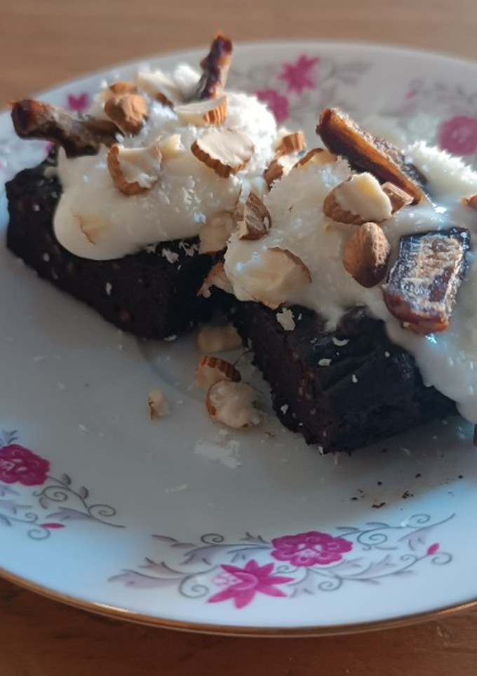Una foto de Brownie saludable, sin harina, sin azúcar
