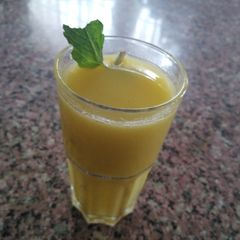 A picture of Passion, pineapple and mint juice #weeklyjikonichallenge.