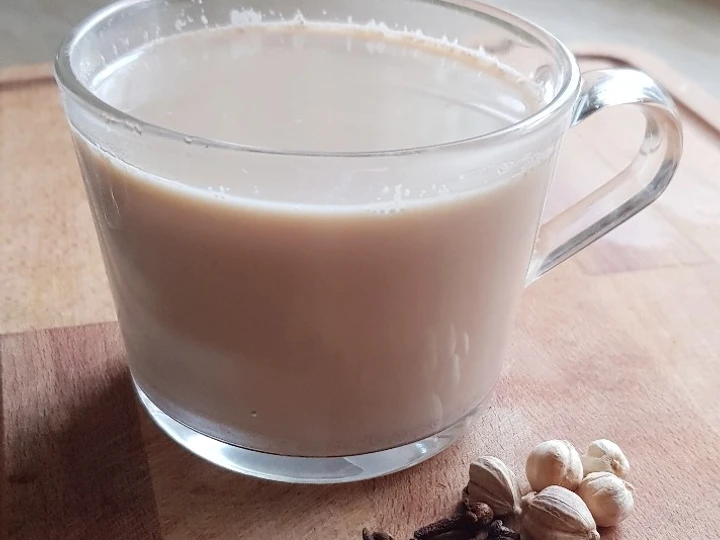 Easy Steps to Prepare Recipes 235. Syai Haleeb (Teh Rempah Khas Arab) the Delicious Perfect.