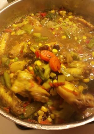A picture of Spicy herbal curry and vegetable chicken stew..