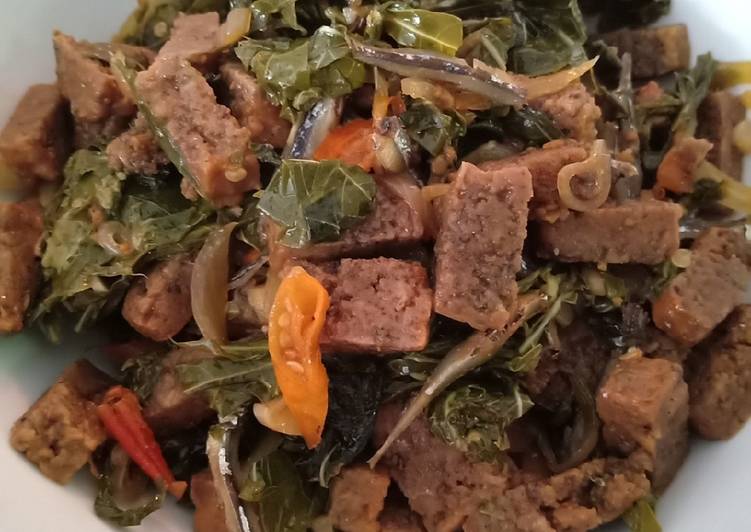 Tumis Oncom Daun Ubi