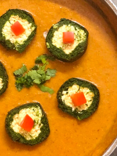 A picture of Palak kofta curry #greenveg.