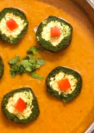 A picture of Palak kofta curry #greenveg.