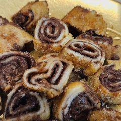 A picture of Cinnamon Nutella Rolls.
