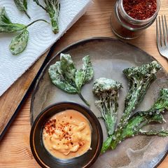 A picture of Tempura Tenderstem Broccoli.