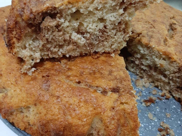 Simple Way Prepare Recipe Banana bread with a cinnamon swirl that is Really Delicious, Can Spoil the Tongue}