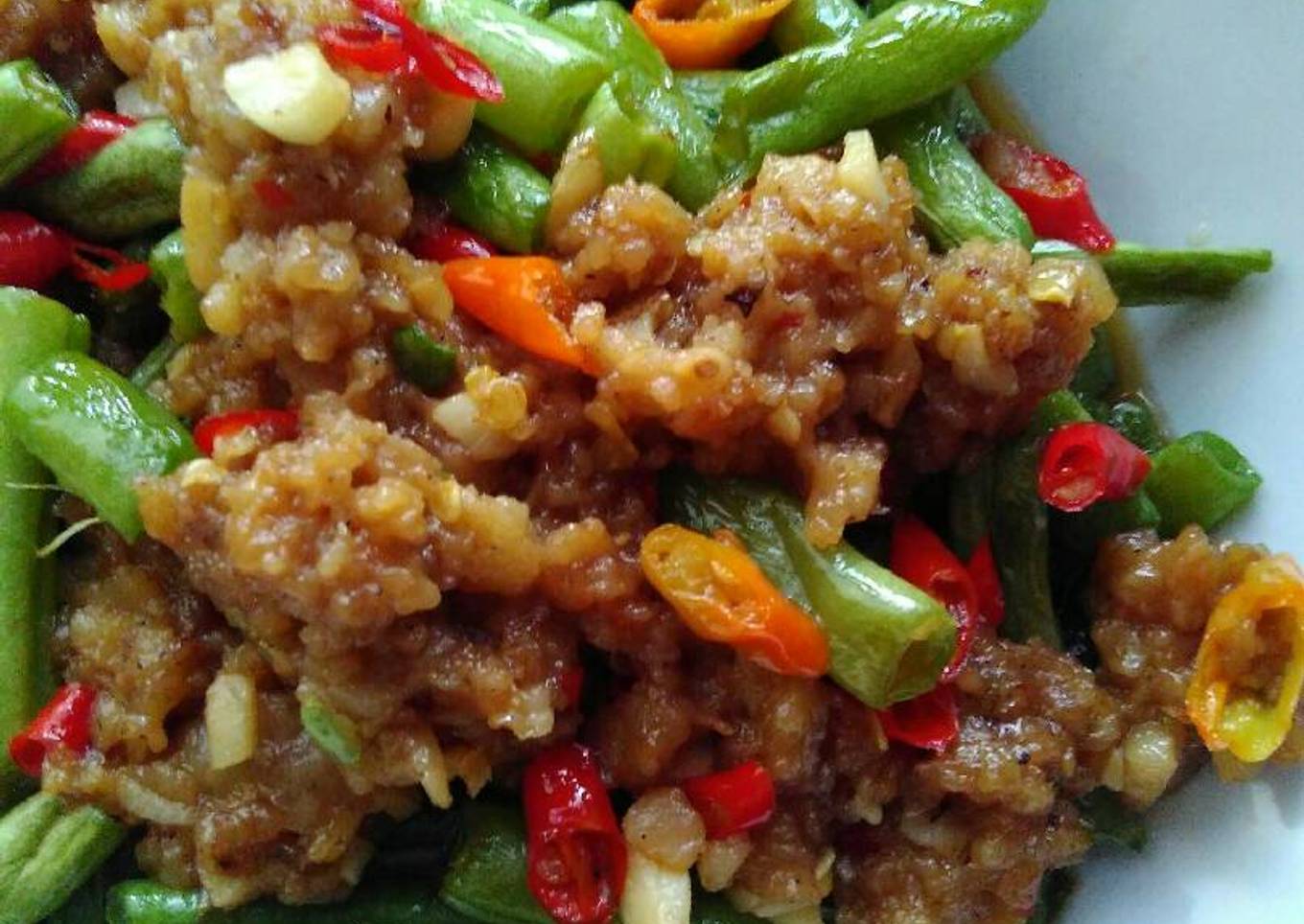 Tumis buncis daging cincang