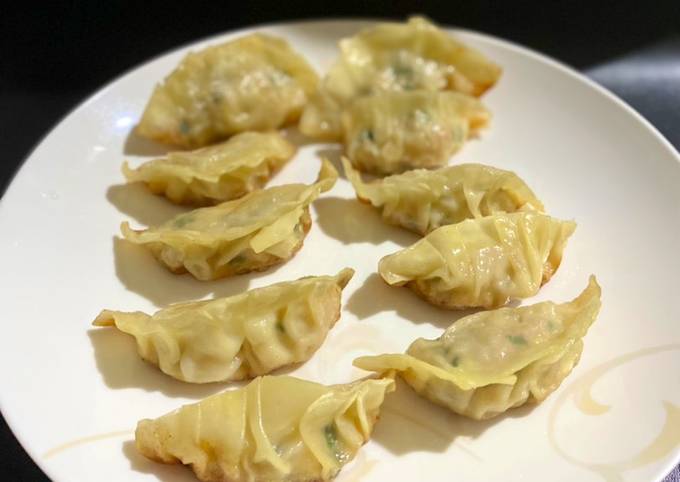 Resep Gyoza Ayam Udang Oleh Angeline Hosen Cookpad