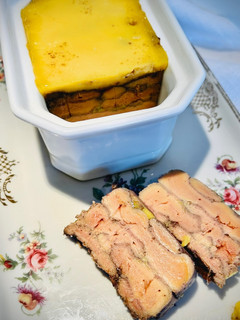 Una foto de Foie gras en terrina muy fácil