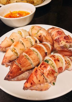 Hình của món Mực nhồi thịt.