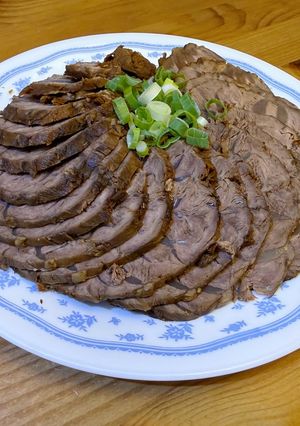 滷牛腱 的食譜成品照片
