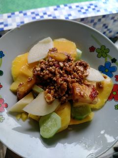 Foto resep Rujak Buah Sambel Kacang