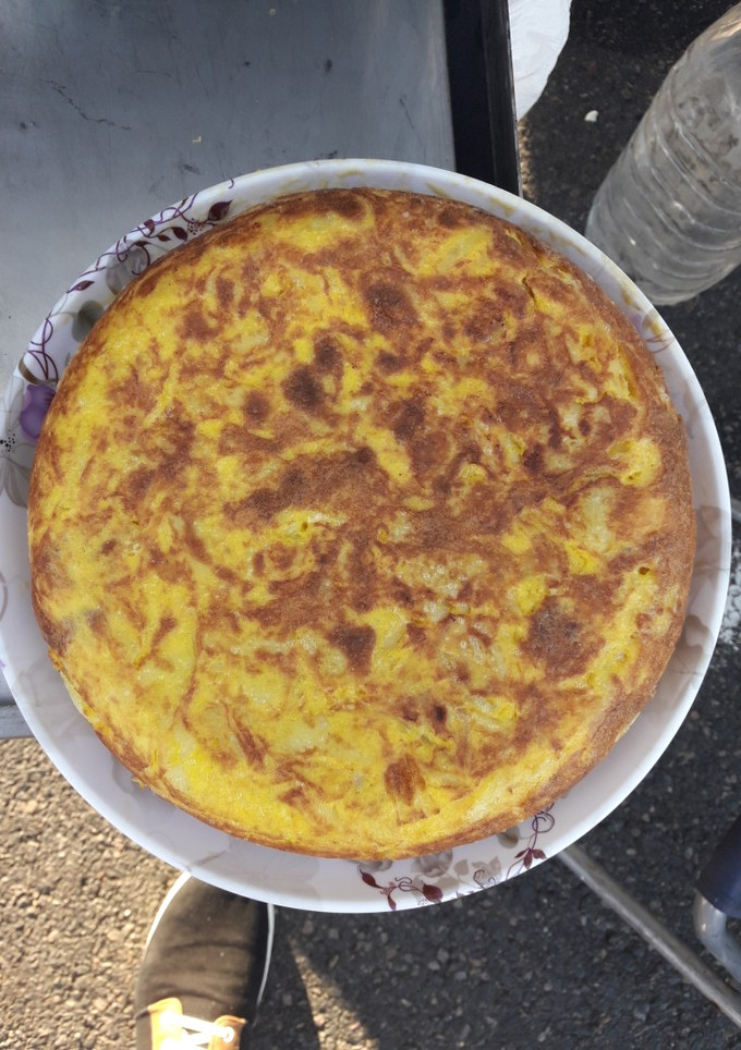 Una foto de Tortilla de patata con cebolla