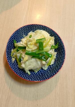 蔥炒高麗菜 的食譜成品照片