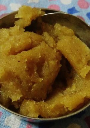 सूजी का हलवा (suji ka halwa recipe in Hindi) रेसिपी मुख्य फोटो