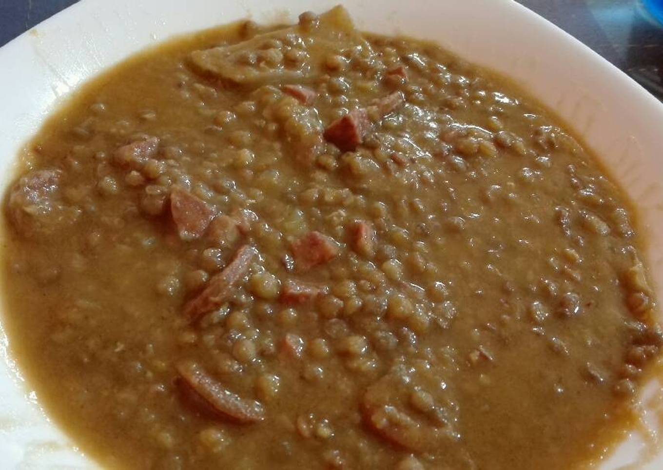 Lentejas caseras con Chorizo y Jamón