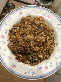 Una foto de Arroz con ternera y salsa soja