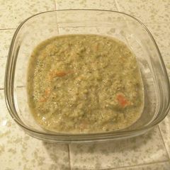 A picture of Cheesy Broccoli Soup.