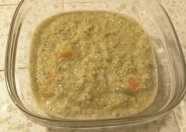 Easiest Way to Prepare Homemade Cheesy Broccoli Soup