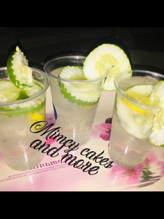 A picture of Lemonade.