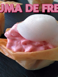 Una foto de Espuma de Fresas