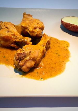 Foto principal de Alitas de pollo con salsa de champiñones