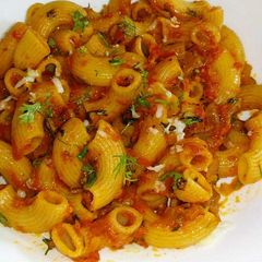 Macaroni pasta A picture of Macaroni pasta.