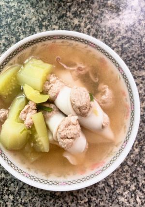 รูปของ ปลาหมึกยัดไส้หมูสับ