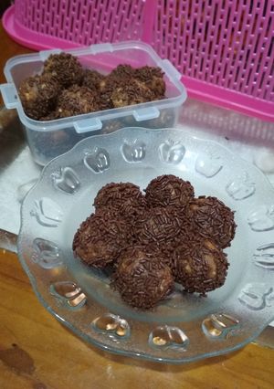 Foto resep Bola-bola Cokelat Biskuit Marie