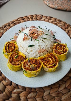 Foto resep Telur Dadar Abon Gulung