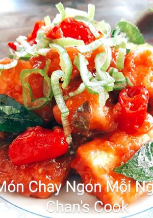 Hình của món Đậu khuôn tẩm bột sốt tương cà chay.