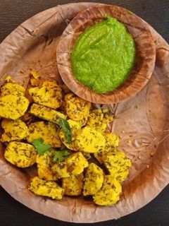 जोवार मेथी मुठिया (Jowar methi muthiya recipe in Hindi) रेसिपी मुख्य फोटो