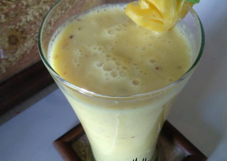 Recipe of Favorite Pineapple-flaxseed smoothie