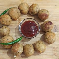 Cheese wheat flour balls A picture of Cheese wheat flour balls.