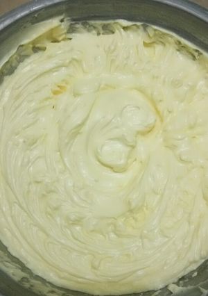 Foto resep Butter Cream Putih Telur (Swiss Meringue Butter Cream)