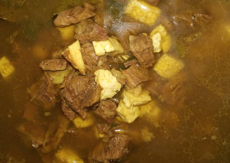 Soto Daging Bening