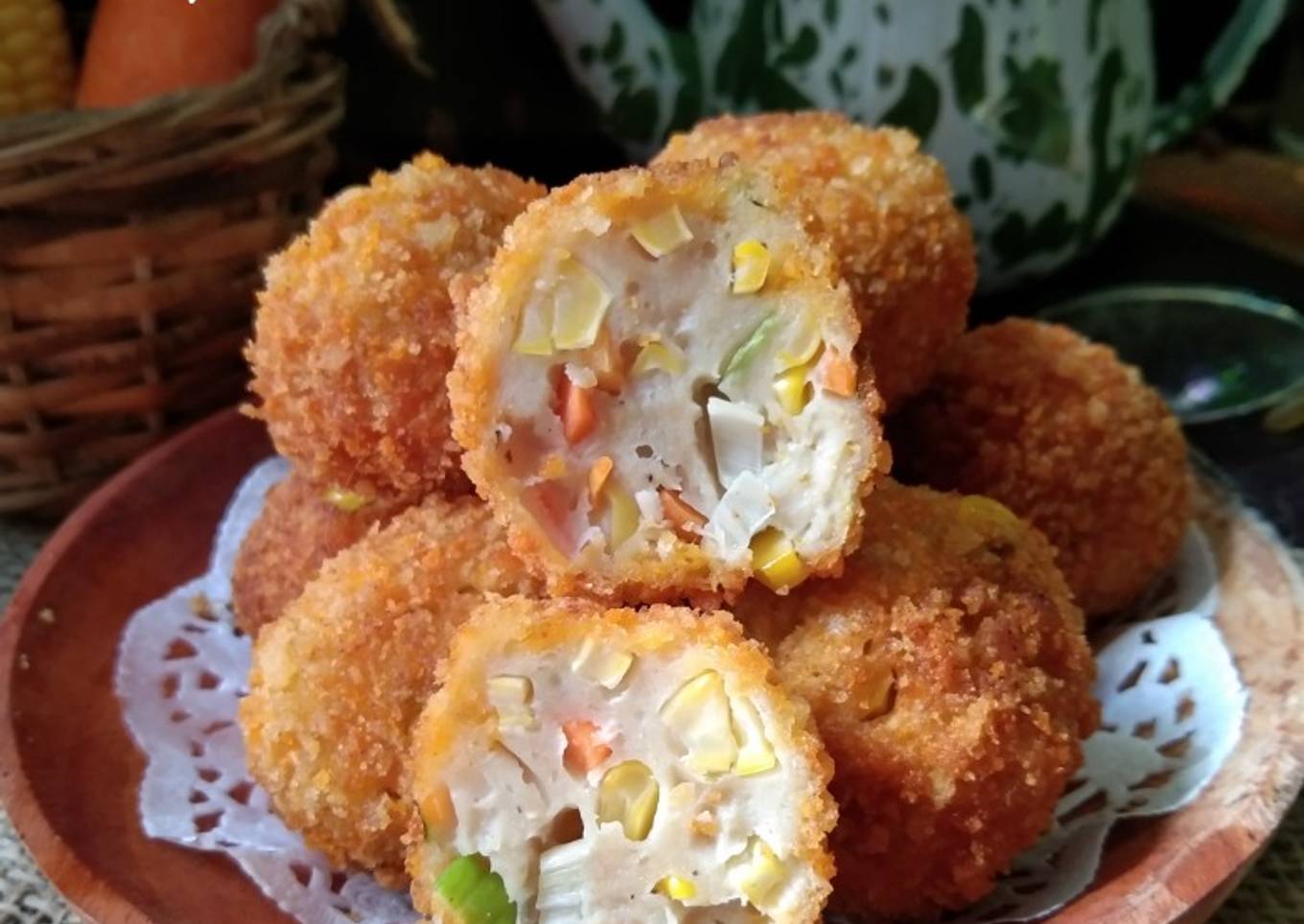 Bola-bola ayam sayur