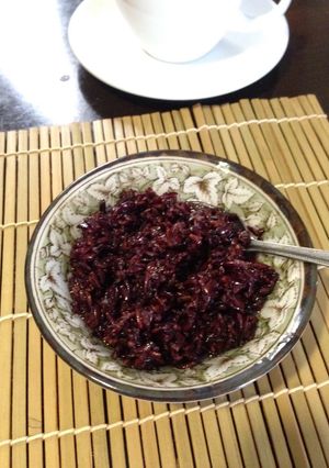 Hình của món Cơm rượu nếp than.