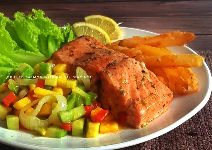 Grilled lemon Salmon with Salsa #SeafoodFestival foto resep utama