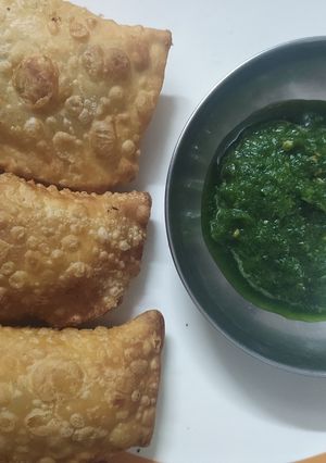 कॉलीफ्लावर पॉकेट(Cauliflower pocket recipe in hindi) रेसिपी मुख्य फोटो