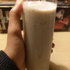 A picture of Banana smoothie.