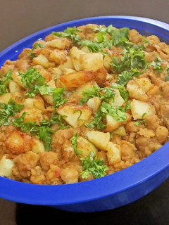 चना मसाला (chana masala recipe in Hindi) रेसिपी मुख्य फोटो