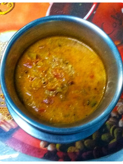 தக்காளி வெங்காய குருமா(onion tomato kurma recipe in tamil) செய்முறை முக்கிய புகைப்படம்