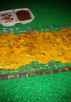 પુડલા(Pudla Recipe in Gujarati) રેસીપી મુખ્ય ફોટો
