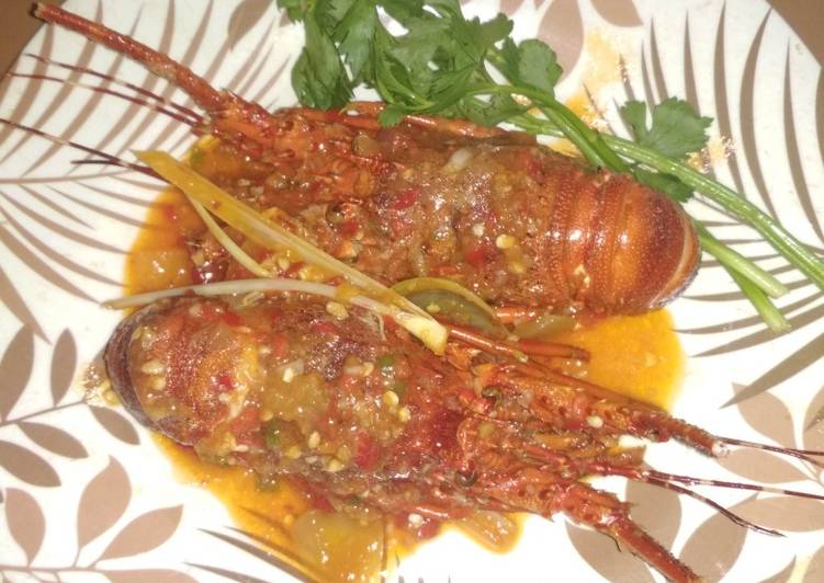 Resep Lobster Saos Padang, Lezat Sekali
