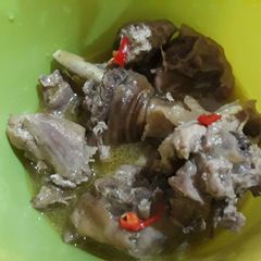 A picture of Chicken peppersoup.
