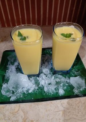 A picture of Refreshing Mango milk Shake.