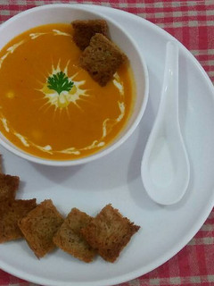 A picture of Oats and carrot soup.