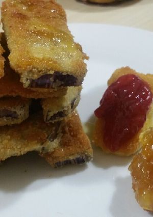 Una foto de Block and Block de berenjena con queso frito